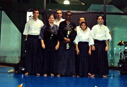 Senpai Adeval com os alunos de Piracicaba
